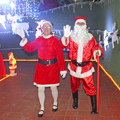 Abertura da Casa do Papai Noel atrai centenas ao Provopar